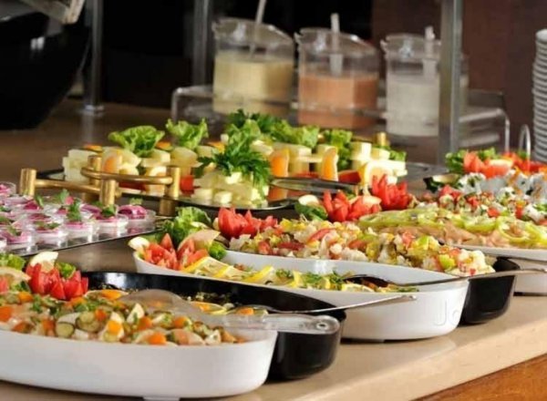 Aramona Catering services