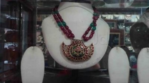 Babli Kundan Jewellers