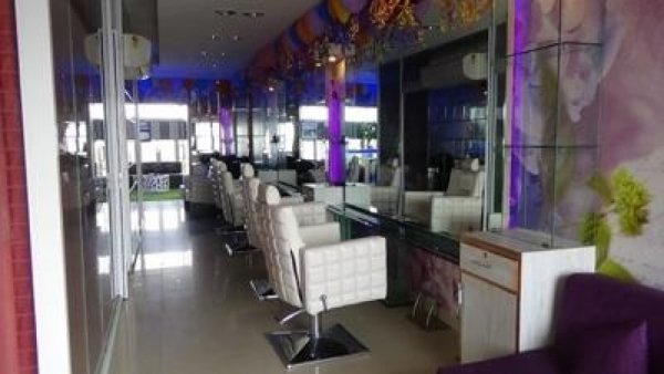 La Bella Bridal Studio