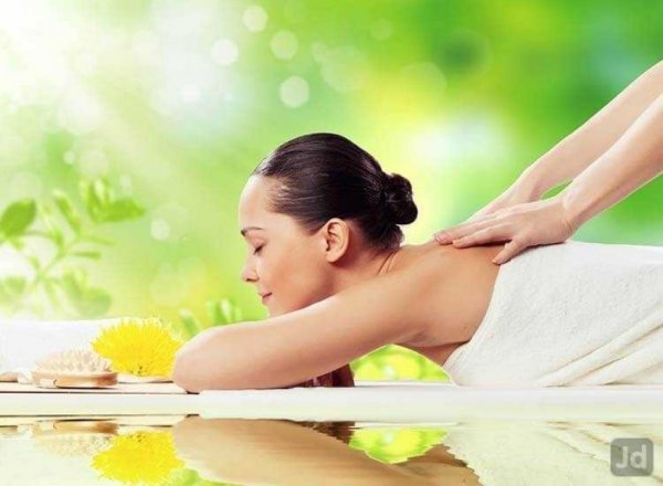 Aamna Beauty Parlour