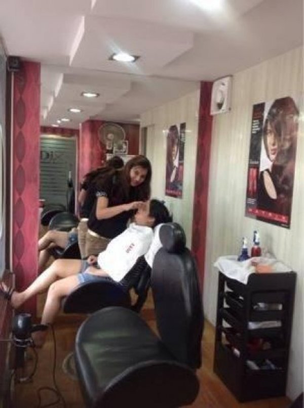 Dixy Unisex Salon
